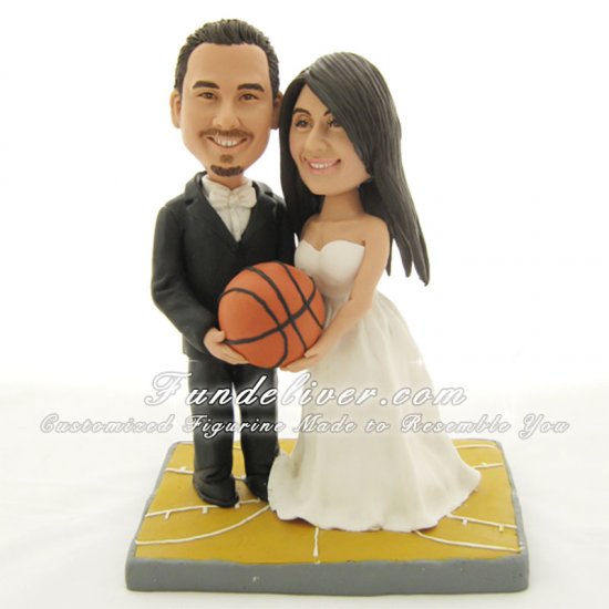 Basketball Wedding Cake Toppers, Customized Figurines Holding a Basketball Together - Click Image to Close