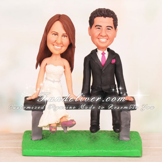 Sitting Bride and Groom Cake Toppers - Click Image to Close