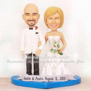Arm Linked Bride and Groom Wedding Cake Toppers