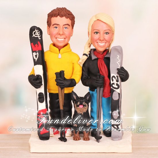 Couple in Ski Gear Skiing Cake Topper - Click Image to Close