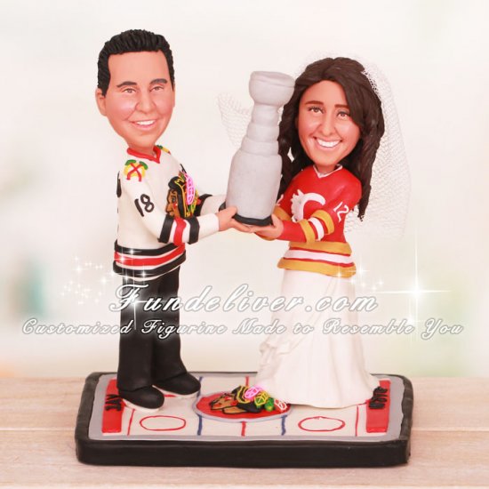 Jointly Holding the Stanley Cup Hockey Wedding Cake Toppers - Click Image to Close