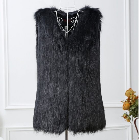 Buttons & Pleats Women's Solid Color Shaggy Faux Fur Coat Jacket - Click Image to Close