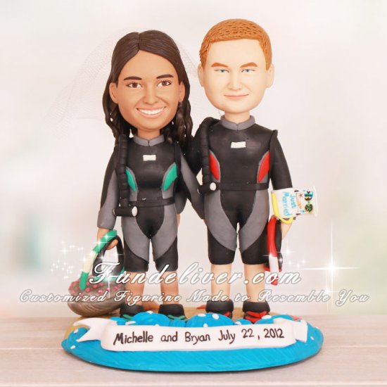 Scuba Diver Wedding Cake Topper with Ring Hidden in Seashell - Click Image to Close