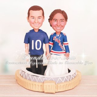Couple Standing in Yankee Stadium Cake Toppers