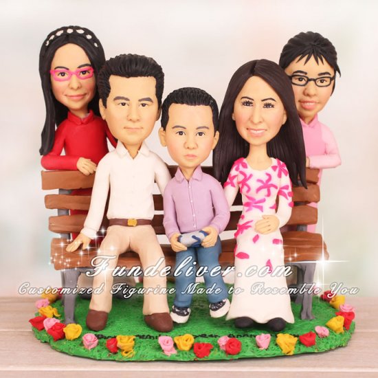Family Cake Topper for 10 Year Anniversary - Click Image to Close