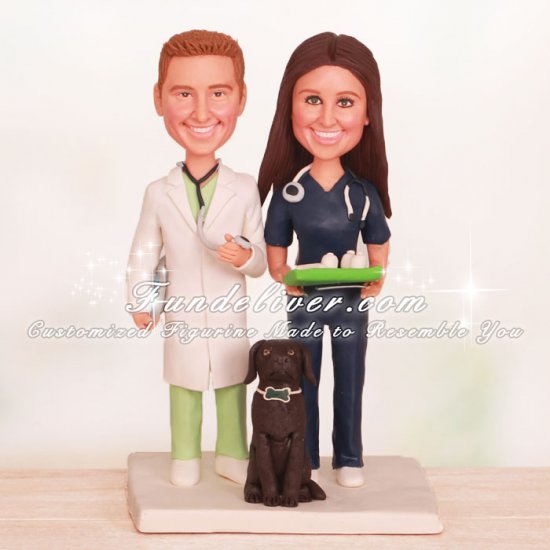 Nurse In Scrubs Holding Clipboard Wedding Cake Toppers - Click Image to Close