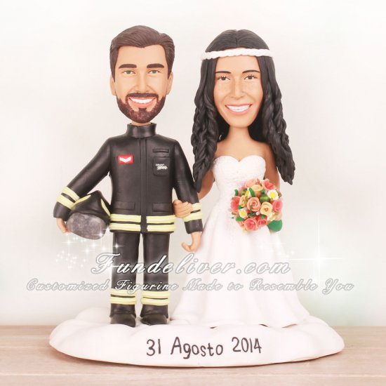 Bride and Groom Standing On Cloud Cake Toppers - Click Image to Close