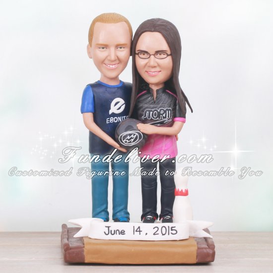Bowling Cake Toppers with Bride & Groom in Bowling Shirts with Ball - Click Image to Close